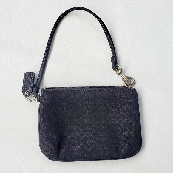 Vintage C Signature Coach Wristlet Bag - Picture 2 of 7